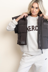 Haute L'Amitié |  Puffer gilet Mount | brown | Picture 2