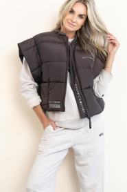 Haute L'Amitié |  Puffer gilet Mount | brown | Picture 7