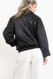 Janice |  Leather jacket with buttons Pilot | black | Picture 9