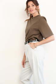 Drykorn |  T-shirt with shoulder pads Tadura | brown | Picture 7