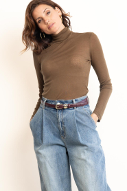 Drykorn |  Wool turtleneck Zerafne | taupe | Picture 4