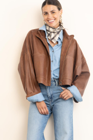 Drykorn | Leather cropped batwing jacket Elstow | Copper | Picture 4