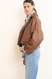 Drykorn | Leather cropped batwing jacket Elstow | Copper | Picture 7