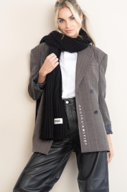 Drykorn :  Wool blend scarf Cronica | black - img4
