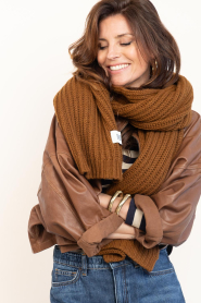 Drykorn :  Wool bled scarf Cronica | brown - img4