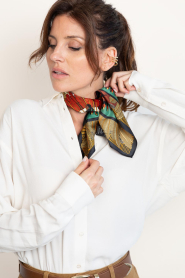 Wild :  Scarf with print Mini Machu Pichu | black - img2