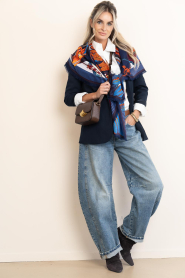 Wild :  Scarf with print Maxi Machu Pichu | blue - img3