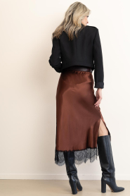Milla |  Shiny skirt with lace | brown | Picture 7