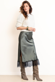 Milla |  Shiny skirt with lace | green | Picture 3