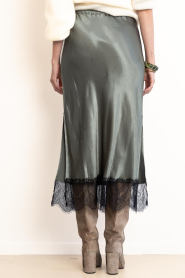 Milla |  Shiny skirt with lace | green | Picture 9