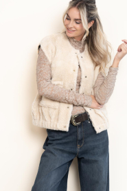 Louizon |  Teddy waistcoat Yakim | beige  | Picture 6