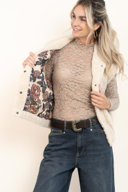 Louizon |  Teddy waistcoat Yakim | beige  | Picture 9