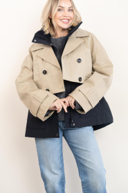 Second Female |  Rain trenchcoat Aiva | beige | Picture 2