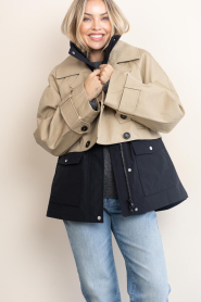 Second Female |  Rain trenchcoat Aiva | beige | Picture 8