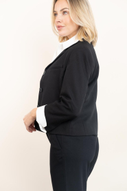Second Female |  Fitted cropped blazer Sella | black | Picture 7