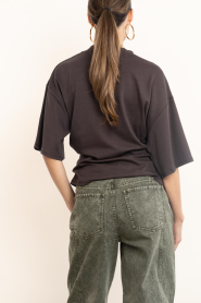 Second Female :  Soft shirt with smock detail Missouri | brown - img7