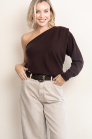 March23 |  Soft wool blend one shoulder Milan | brown | Picture 2