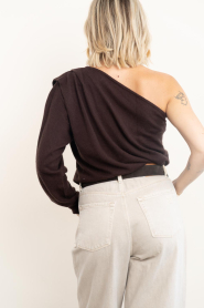 March23 |  Soft wool blend one shoulder Milan | brown | Picture 6