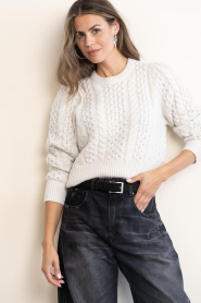 Haute L'Amitié |  Cropped kabel knit Duke | natural | Picture 4