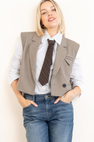 Haute L'Amitié :  Striped tie Tie | brown - img4