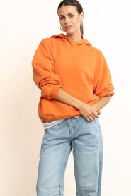 American Vintage |  Soft hoodie sweater Atubay | orange | Picture 4