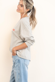 American Vintage |  Boxy fit longsleeve with logo Gix | grey | Picture 7