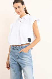 Haute L'Amitié : Sleeveless poplin blouse Dinnie |  white - img5