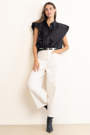 Haute L'Amitié |  Sleeveless poplin blouse Dinnie |  black | Picture 3