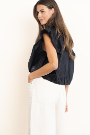 Haute L'Amitié |  Sleeveless poplin blouse Dinnie |  black | Picture 6