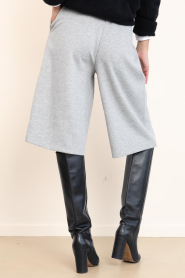 Haute L'Amitié :  Sweater shorts Max | grey - img8