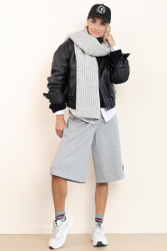 Haute L'Amitié :  Sweater shorts Max | grey - img5