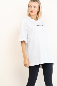 Haute L'Amitié :  Oversized t-shirt with logo Crew | white - img5