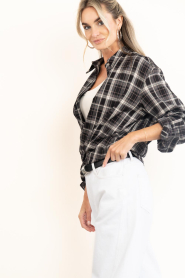 Co'Couture :  Checkered blouse Dagny | black - img6
