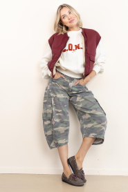 Lois Jeans |  Cargo bermuda with camo print Aliana | green | Picture 4