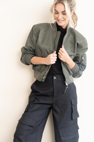 Haute L'Amitié |  Cropped bomber jacket Sally | green | Picture 6