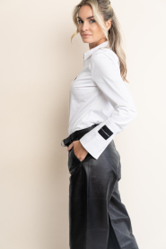 Haute L'Amitié :  Fitted stretch blouse French | white - img6