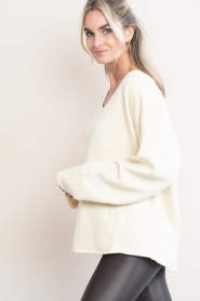American Vintage |  Soft V-neck sweater Nis | creme | Picture 6