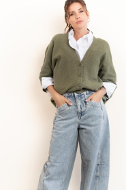 American Vintage |  Oversized knitted cardigan Lezzard | green | Picture 4