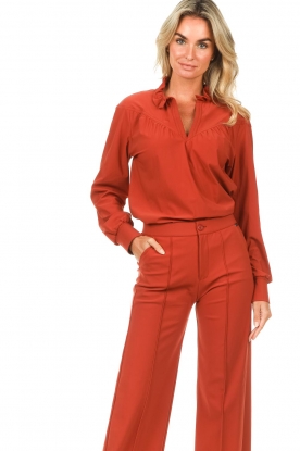 D-ETOILES CASIOPE |  Travelwear top with ruffle collar Didier | red
