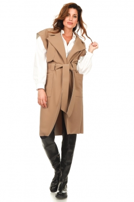 D-ETOILES CASIOPE |  Sleeveless travelwear trench coat Day | beige 