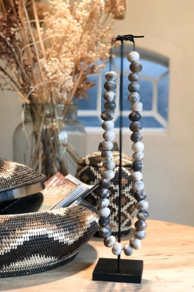Little Soho Living |  Wooden bead necklace on a stand Austin | brown 