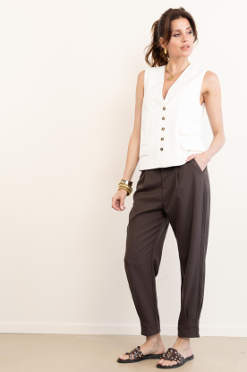 Copenhagen Muse |  High waist barrel trousers Tailor | dark brown 
