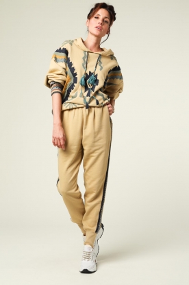 Look Embroidered hoodie Bahia