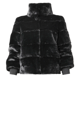 Kocca | Faux fur coat Erinenn | black