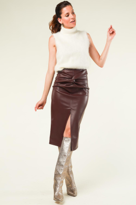 Kocca |  Faux leather pencil skirt Dafne | bordeaux 