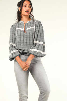 Stella Forest |  Checkered top with lace Viviane | grey
