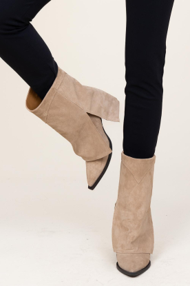 Toral |  Suede fold boots Vegas | beige 