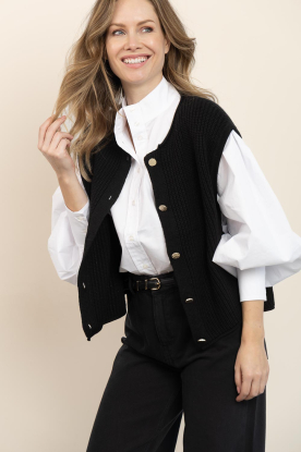 Haute L'Amitié |  Sleeveless cardigan with buttons Orient | black 