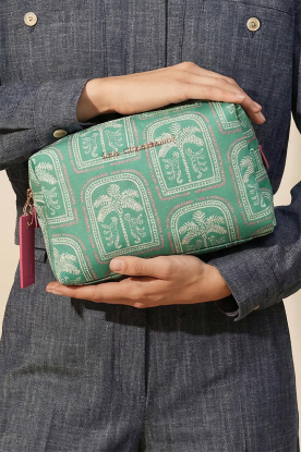 Lola Casademunt |  Toiletry bag with print Girona | green 