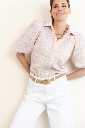 Janice |  Bouclé lurex blouse with puffed sleeves Lars | pink 